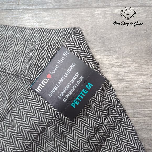 intro. Petite Double Knit Legging Size PM - Picture 2 of 6